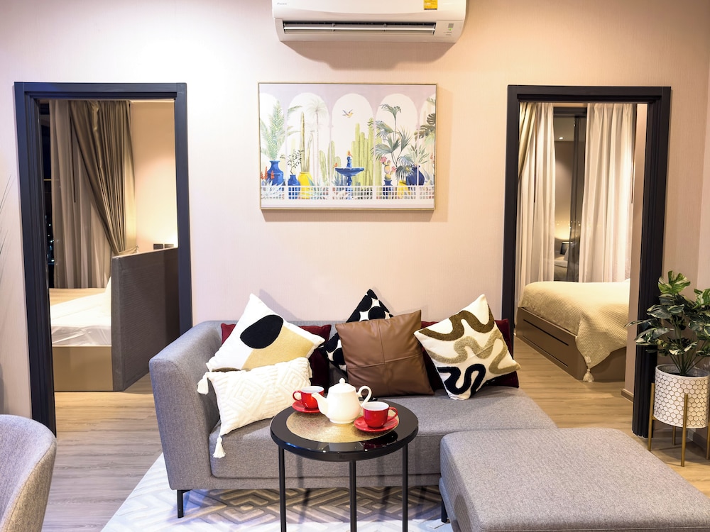 Luxury 2 Bed Room Sea View With Large Bath Tub In Balcony