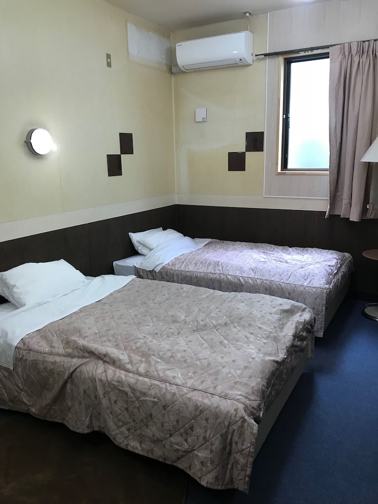 Gotou Hotel - Hostel