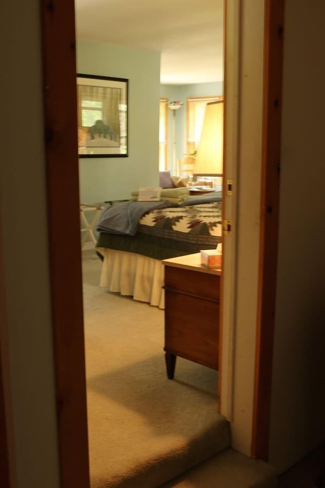 Sunny Rock B&B Haliburton
