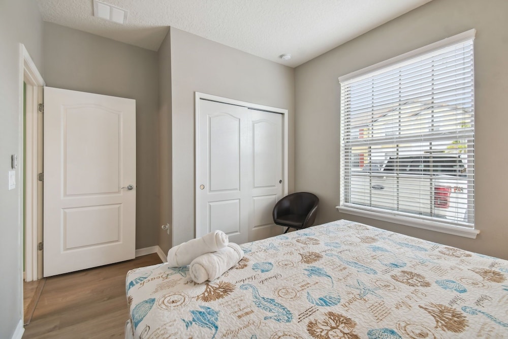 4663tsd-solterra Resort 5 Bedroom Townhouse by RedAwning view 2