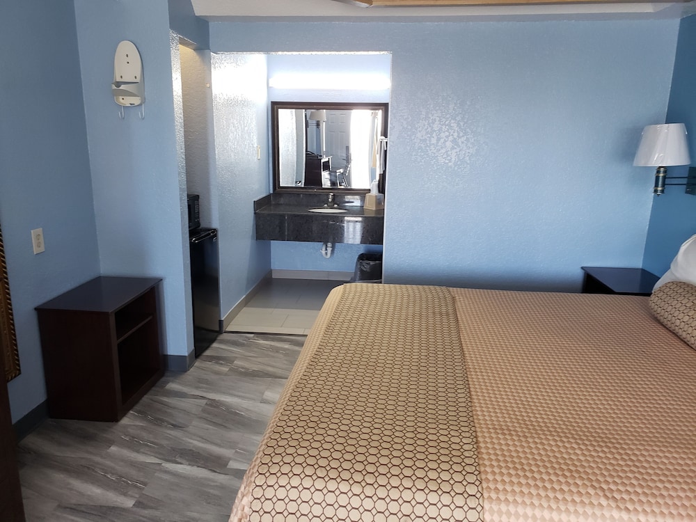 Regency Inn