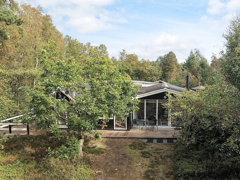 6 Person Holiday Home in Stege