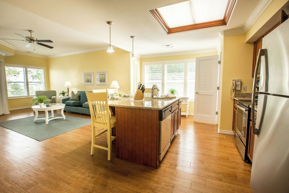 Palace View Heights by Spinnaker Resorts