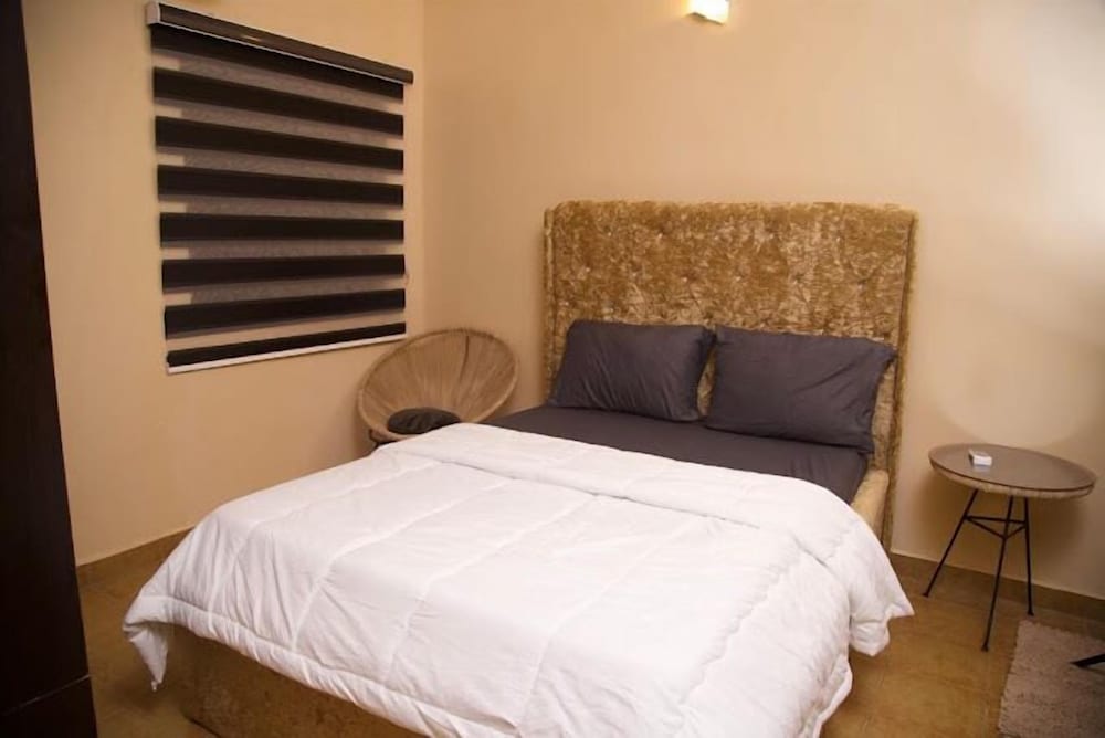 Highgate Apartment