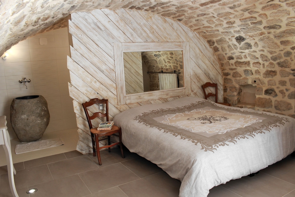 Le Pressoir de la Devèze view 3