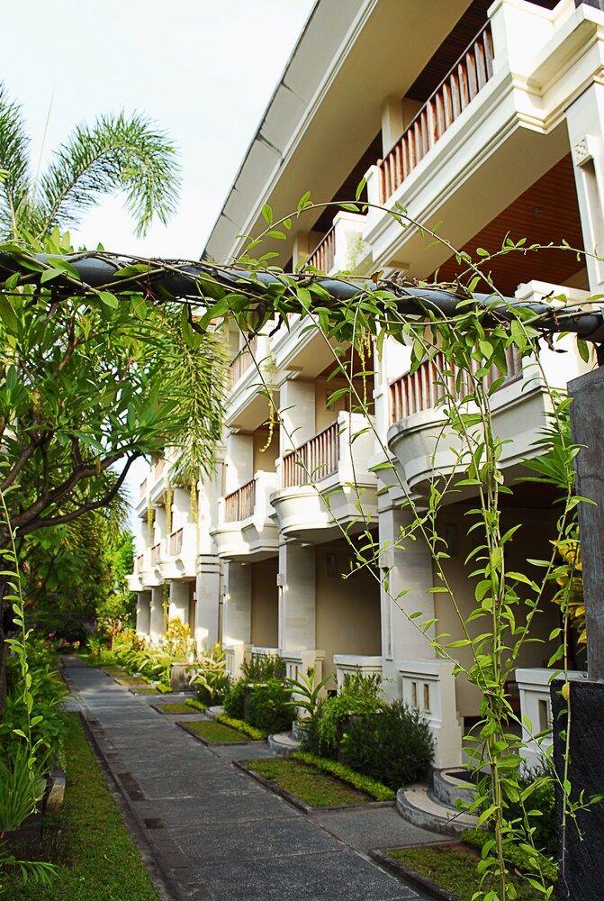 Kusuma Resort