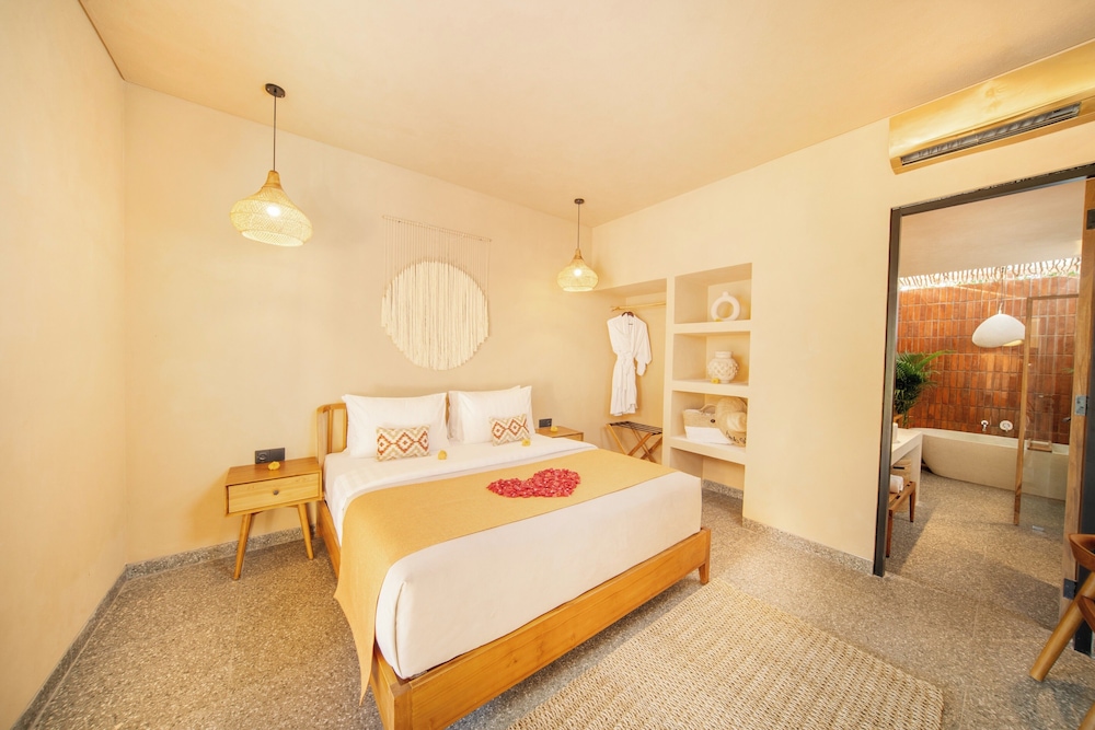 Cabana Kedungu by Ini Vie Hospitality