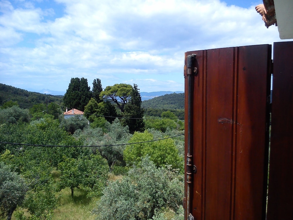 Villa Thea Studios & Maisonettes