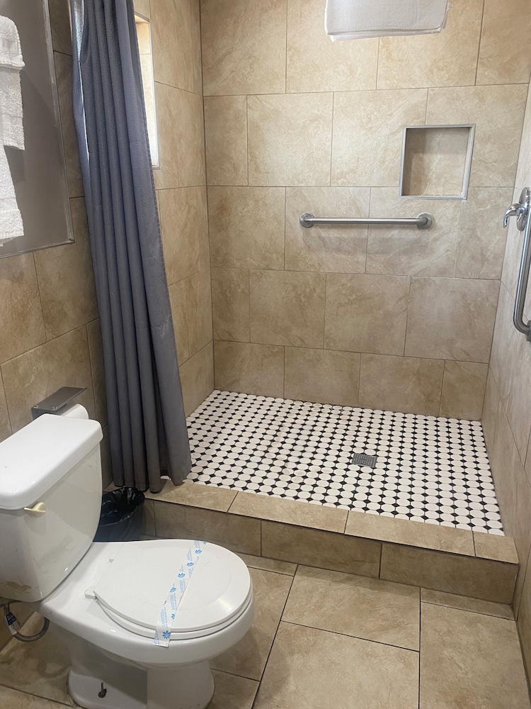 Apple Valley Motel