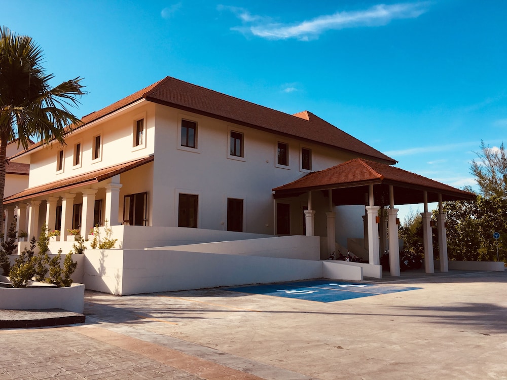 Le MENARA KHAO LAK