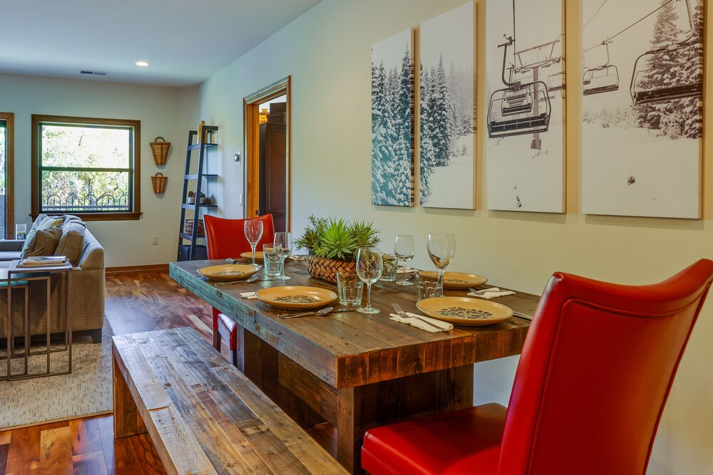 Spacious Edwards Mountain Escape on Riverwalk! view 5
