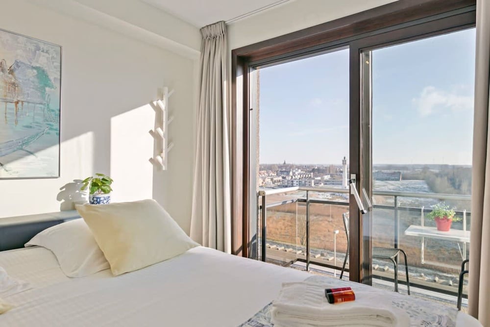 Comfortable Appartement With sea View 2 Terraces