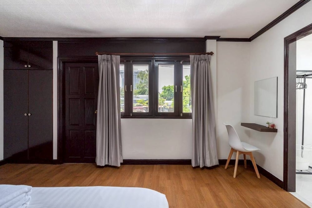 Greta Villa Nakluea 18