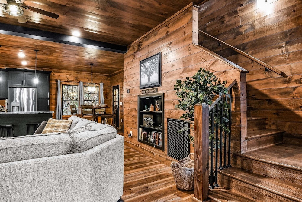 Pearl's Mountain Retreat 3 Bedroom Cabin