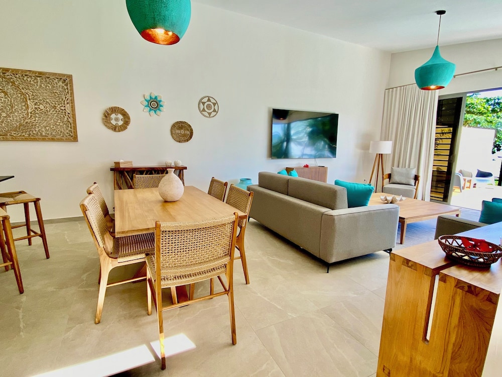 Moorea Beach Villas