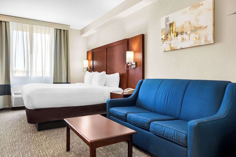 Riverton Vacations - Comfort Inn And Suites - Property Image 11