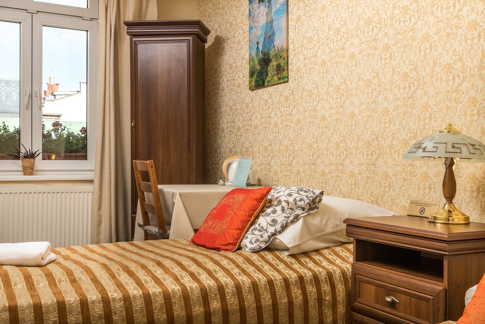 Unikat Guest Rooms view 4