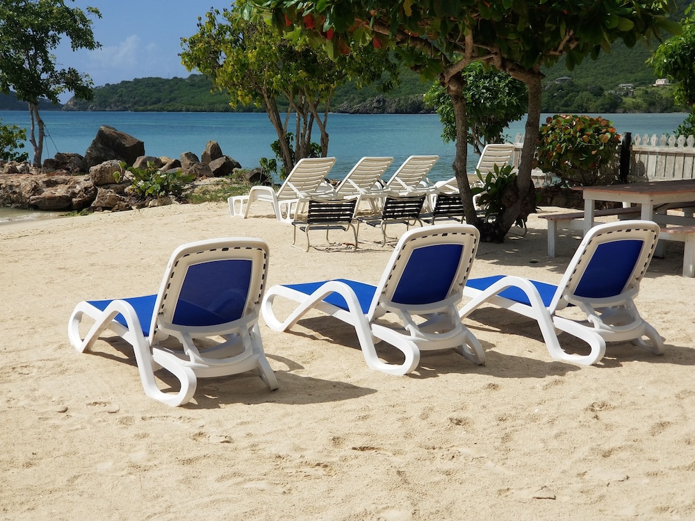 Catamaran Hotel Marina - Property Image 19