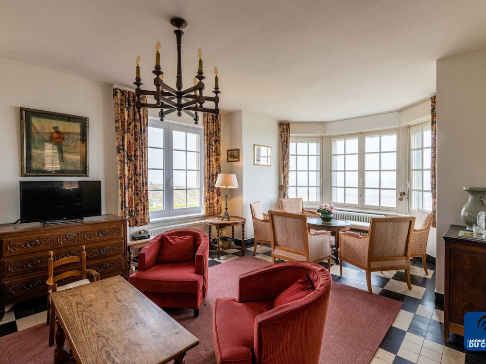 Beautiful Normandy Villa in an Exclusive Location