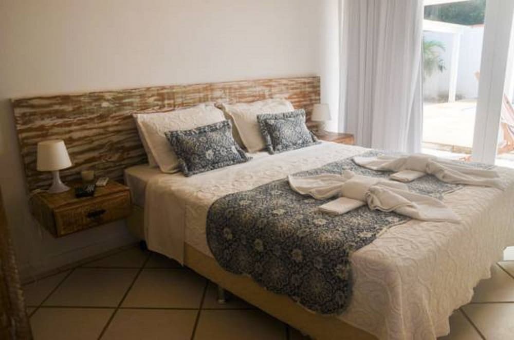 Casa da Enseada Guesthouse