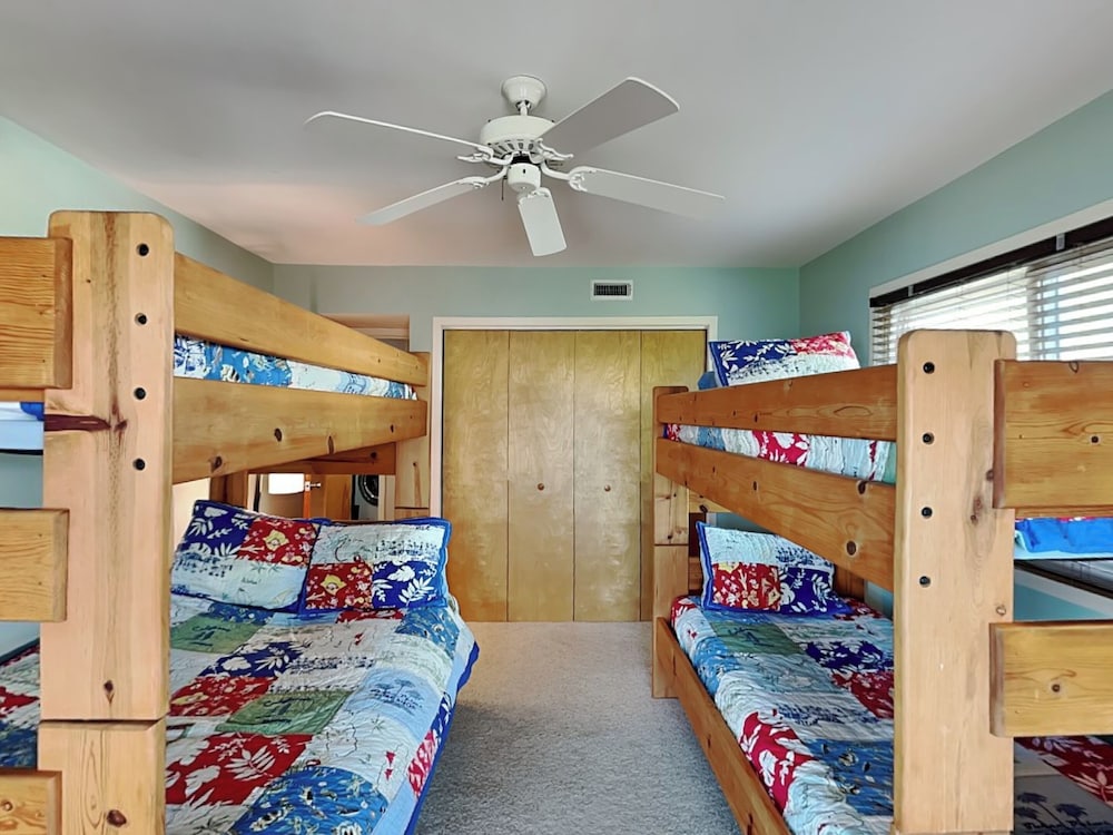 The Shell Collector by Topsail Realty