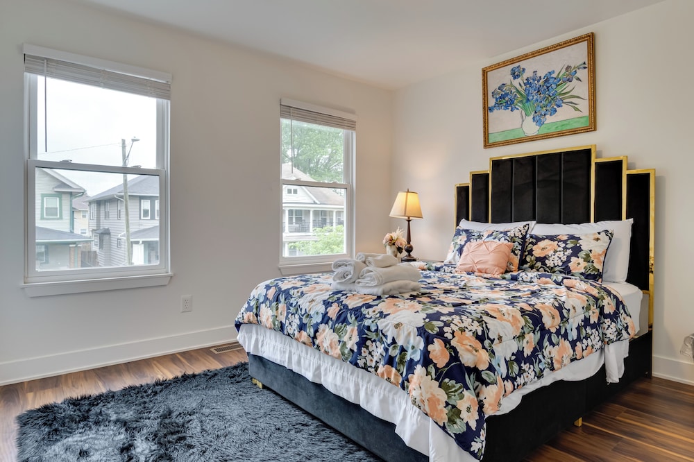 Central Indy Retreat In Walkable Location!