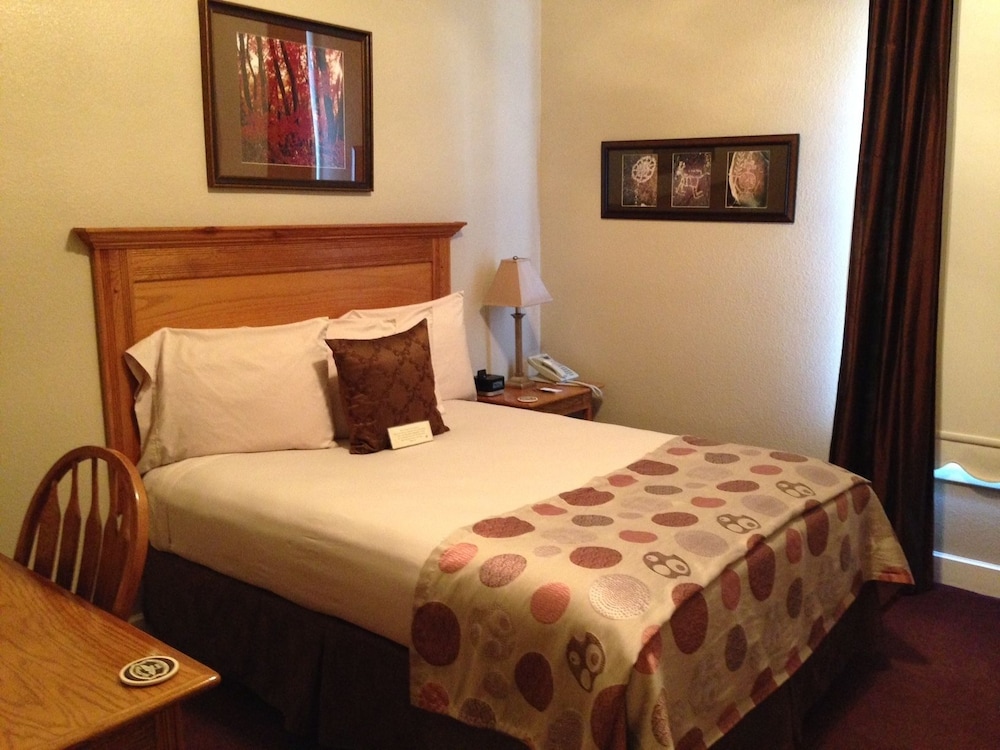 Heritage Inn