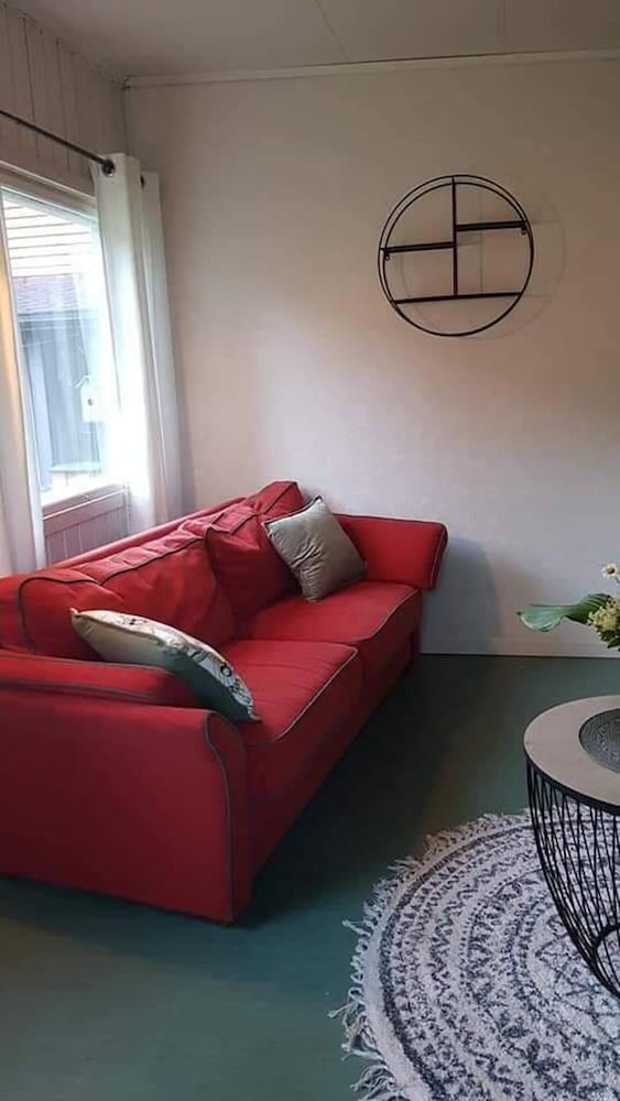 Impeccable 4-bed House in Drangedal