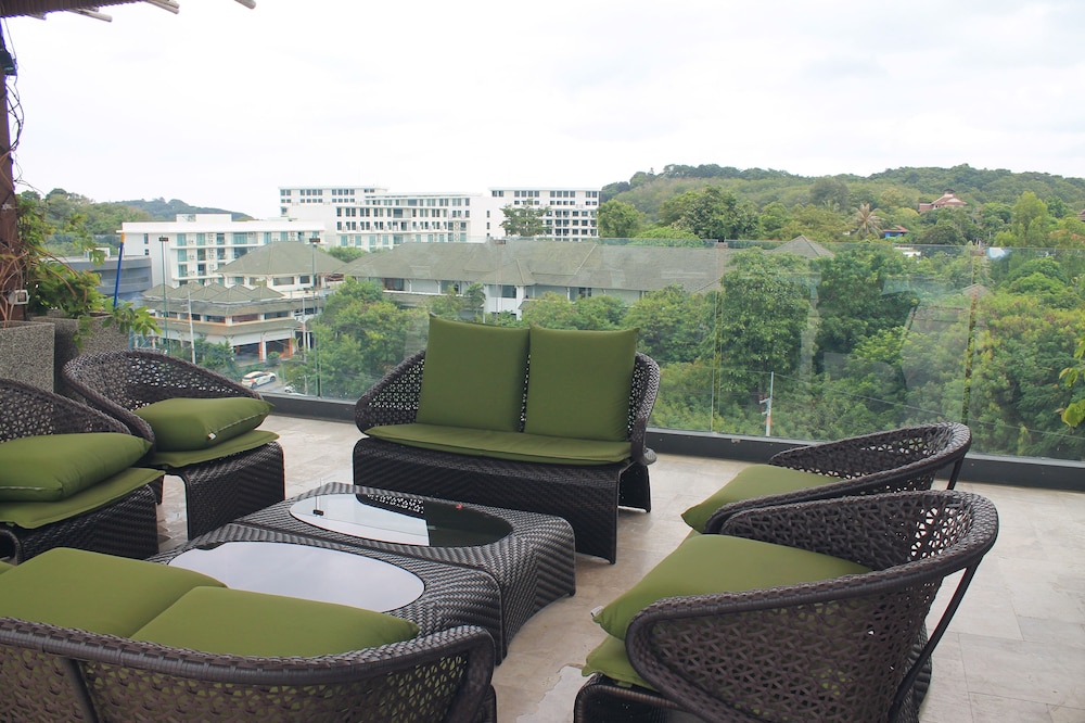 Calypso Rawai Seaview apartment view 3