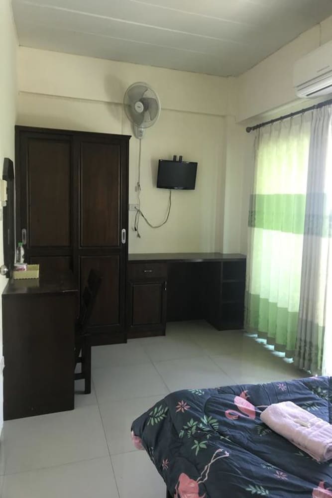 Minta House