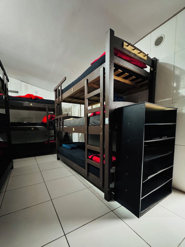Youkoso Hostel Floripa