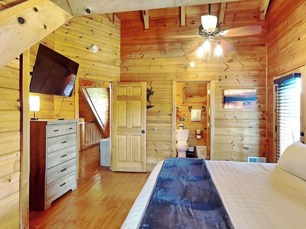 Mulbeary Mountain Cabin