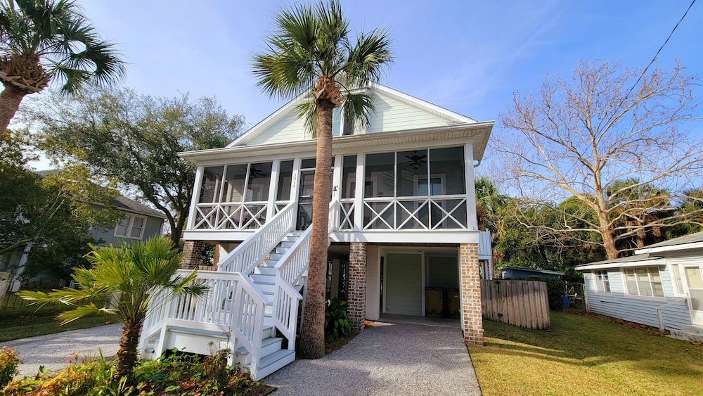 1313 6th Avenue - Rest A Shore
