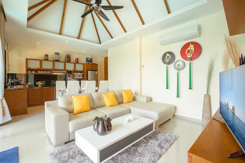 Rawayana West Villas & Kids Park