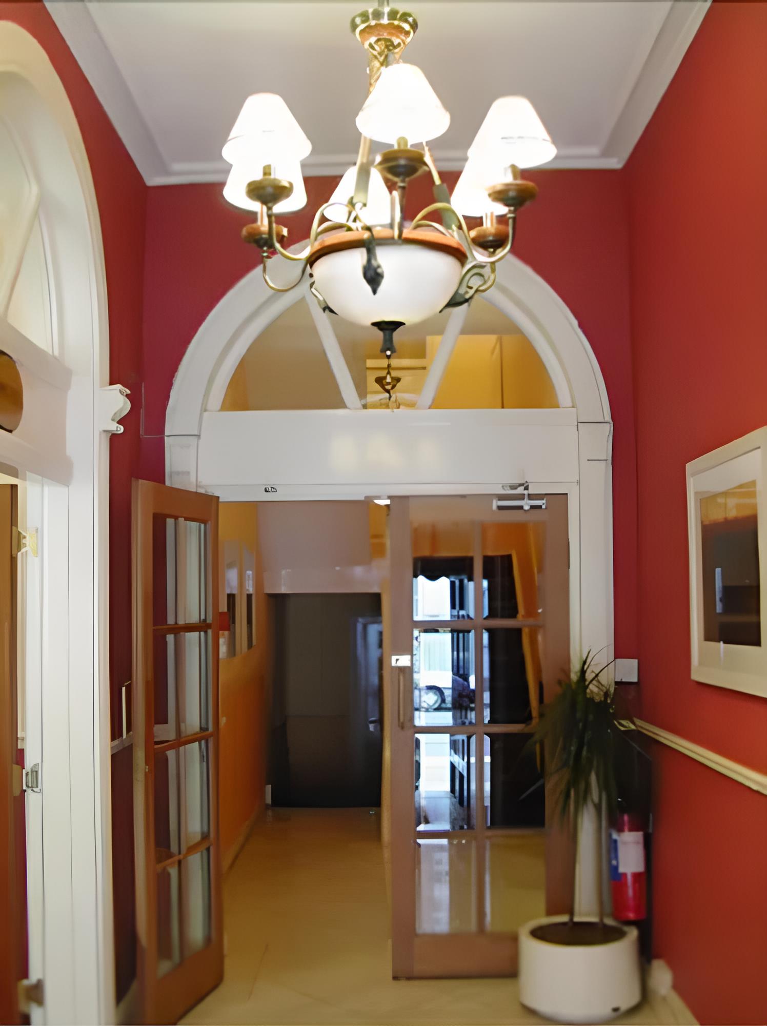 My Place Hotel