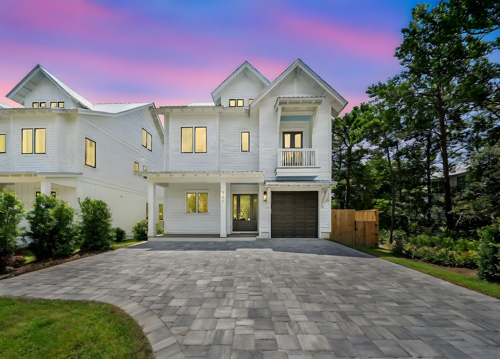 Sand Wand 5 Bedroom Home