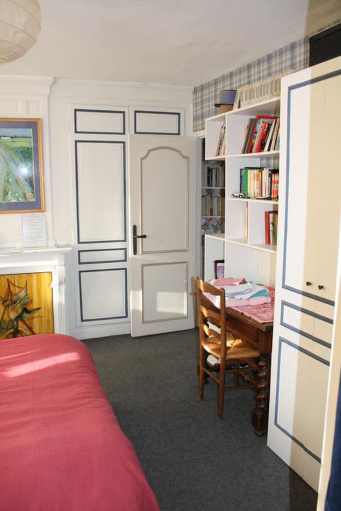 Photo 8