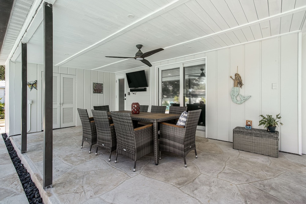 Sarasota Resort-like Living Near Siesta Key For 10