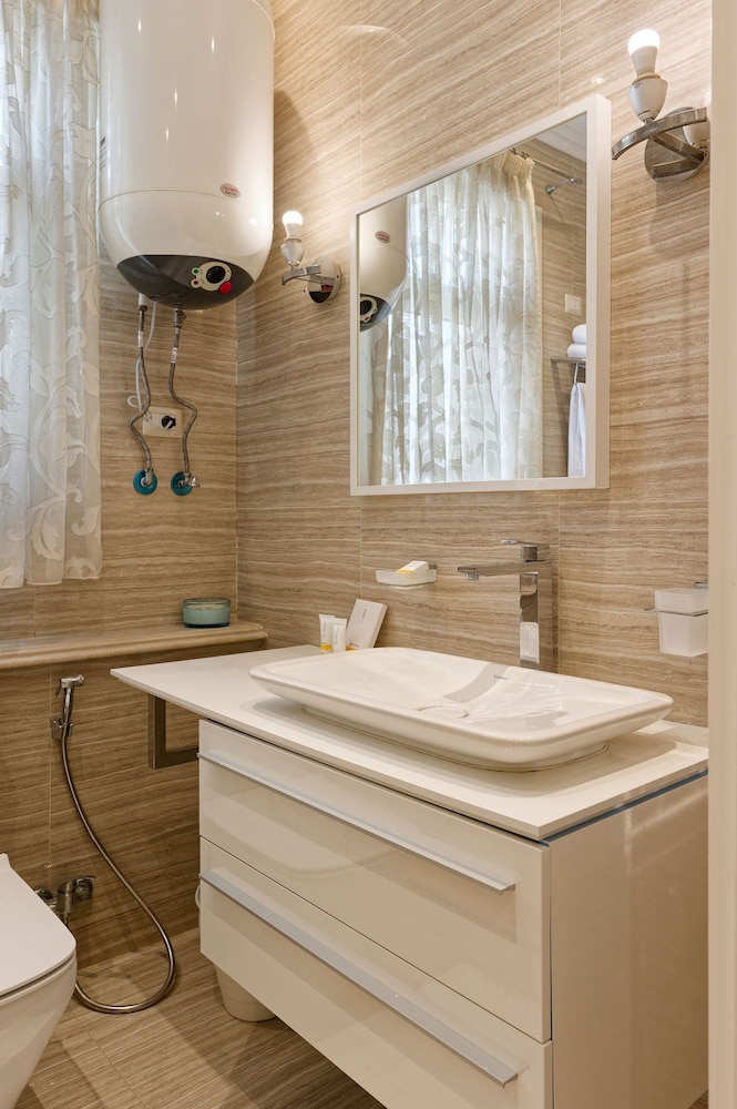 Vesta - Luxury APT - 3BR - Park View Residence