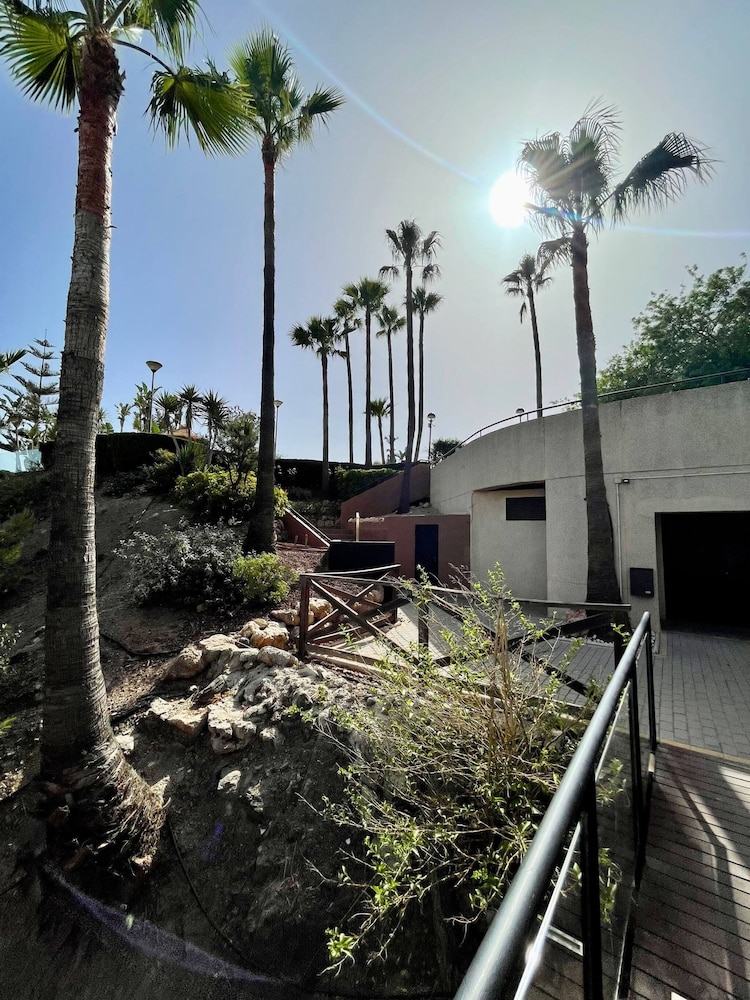 El Coloso de Steram Flats Benalmadena