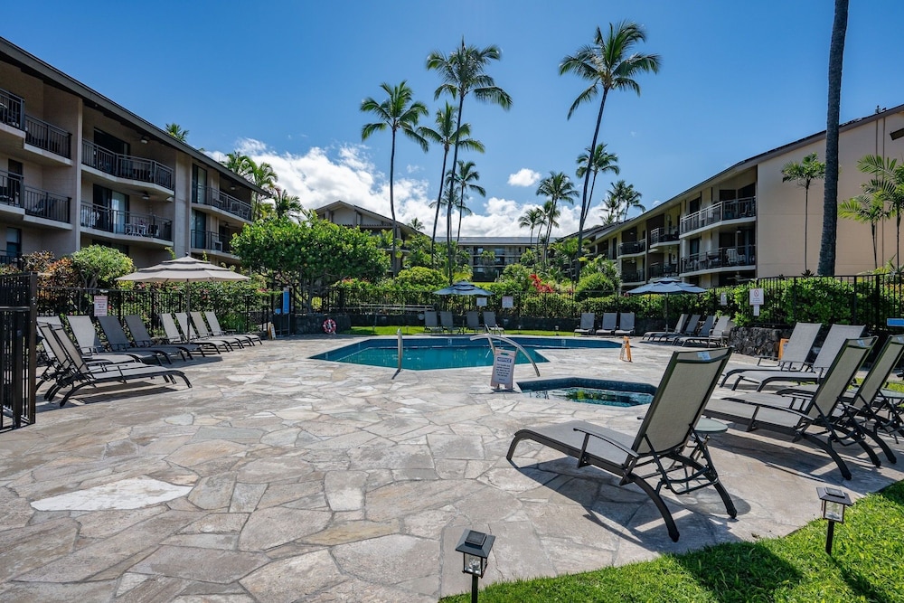 Kona Makai 3302 2 Bedroom Condo