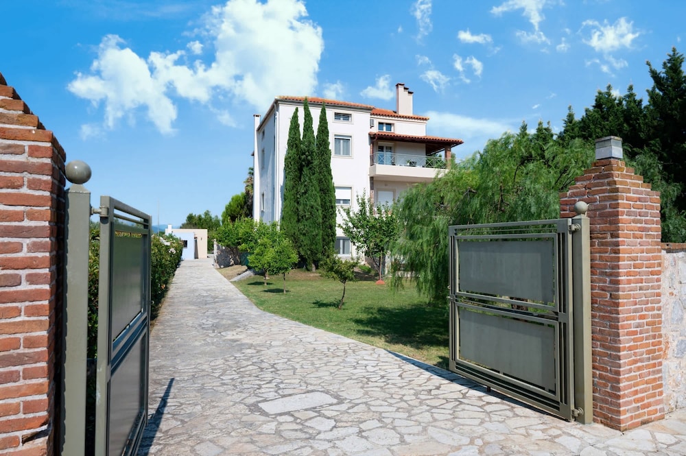 Evia Summer Home Near the Sea-up to 11 Guests