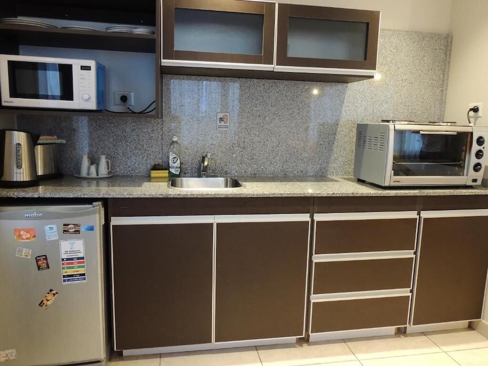 MIRALEJOS APART HOTEL