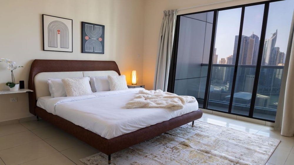 Armada Tower 2806 Modern 1bdr Apartment jlt