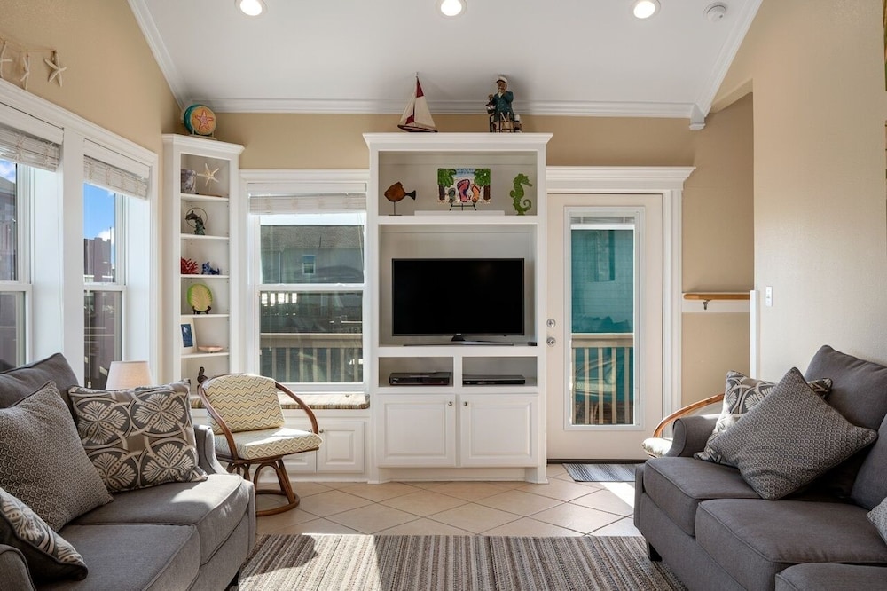 Deja View 3 Bedroom Home