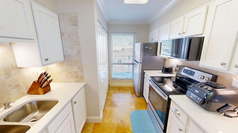 Mainsail 143 2 Bedroom Condo