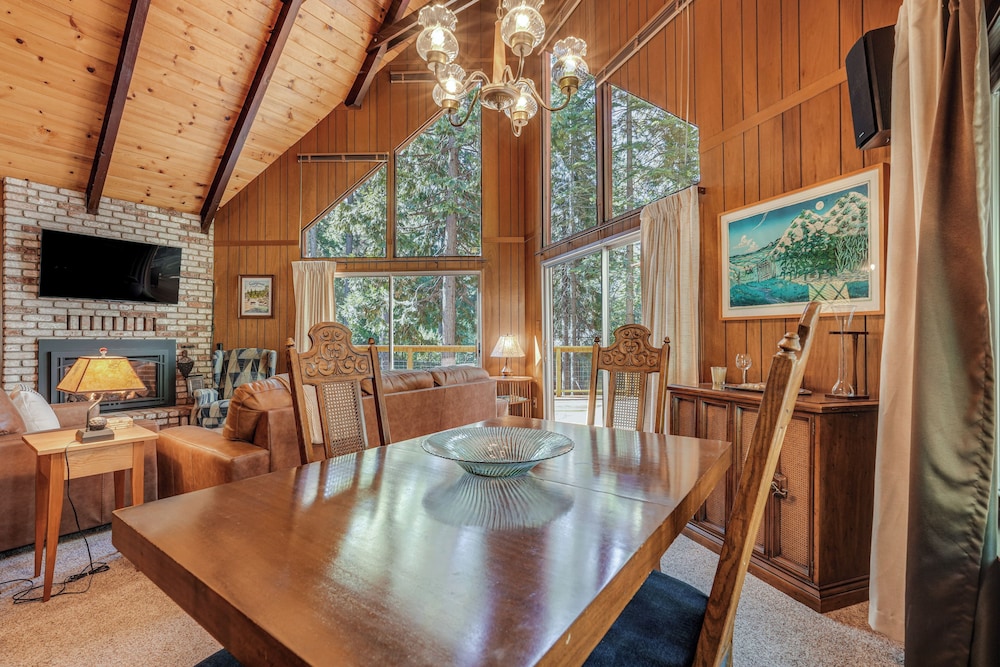 Arnold Chalet Near Town & Calaveras Big Trees!