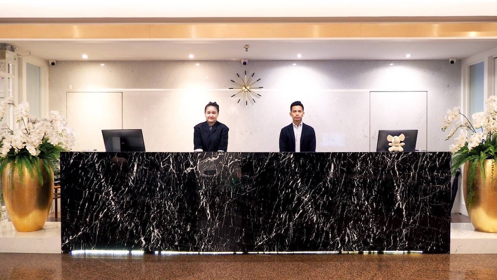 FuramaXclusive Pratunam Park Hotel