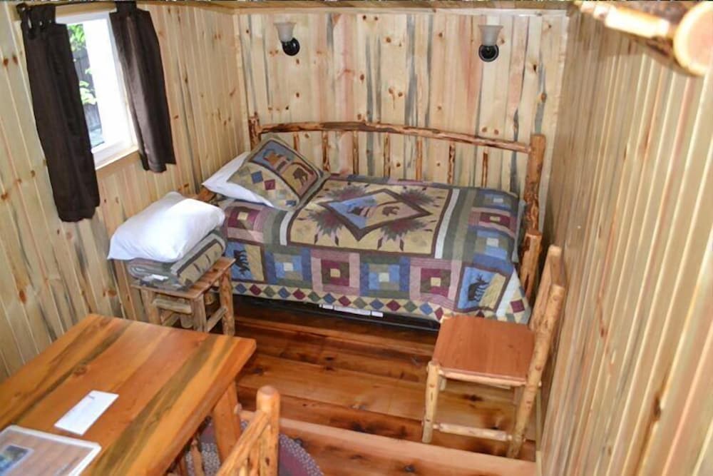 Union Creek Resort