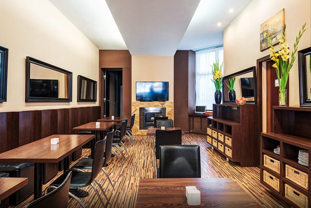 Arktur City Hotel